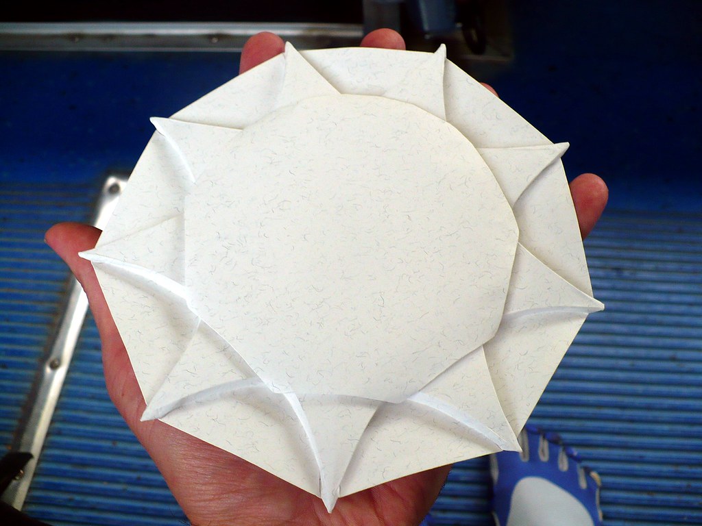 Curved Nonagon Star
