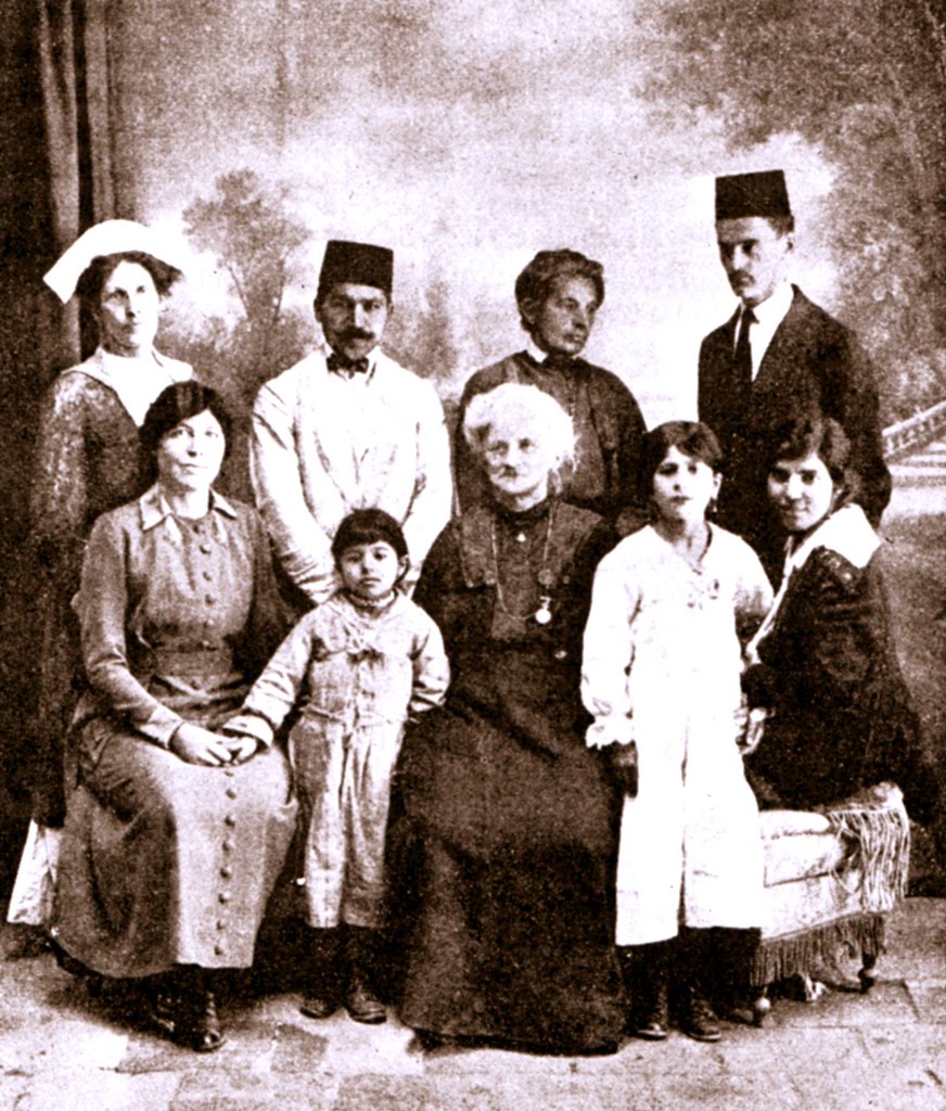 Dr. Moody with some friends in tehran, 1920. Photo courtesy of the baha'is of the U.S. (www.bahai.us)